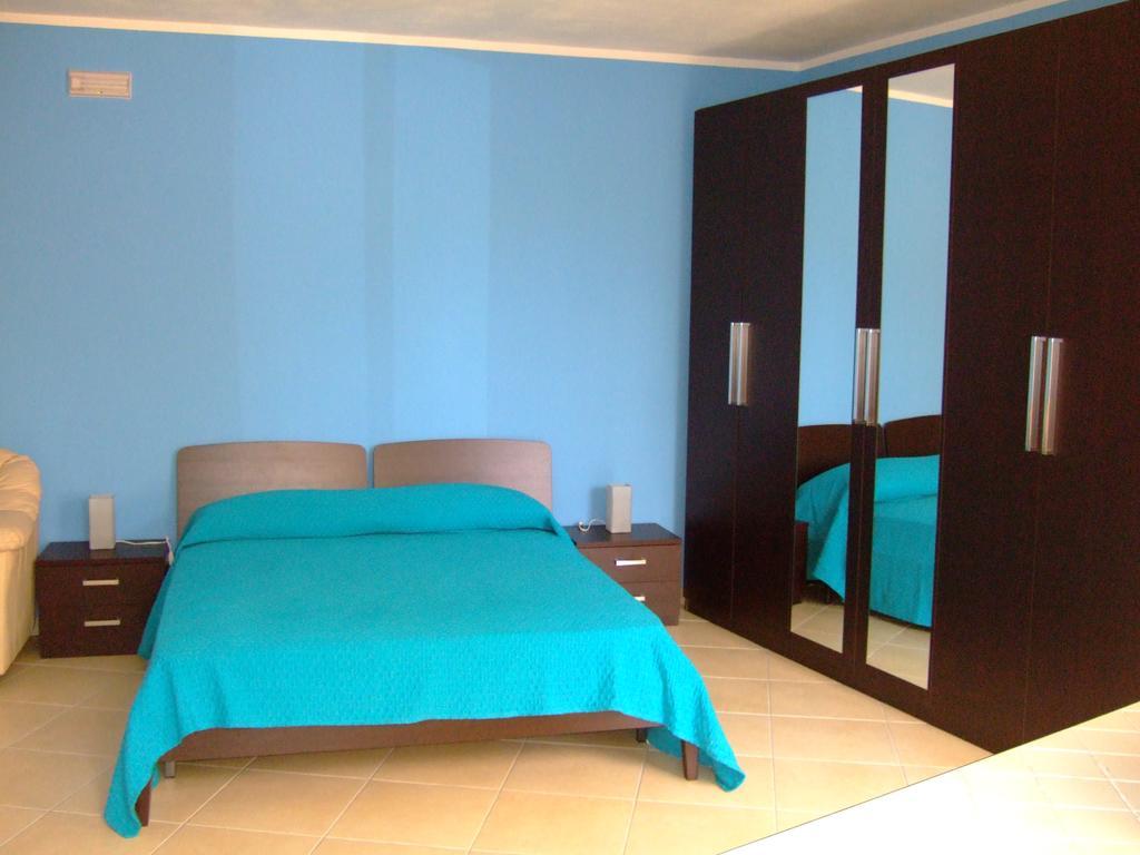 Terrazza Mimosa Apartment Чефалу Екстериор снимка
